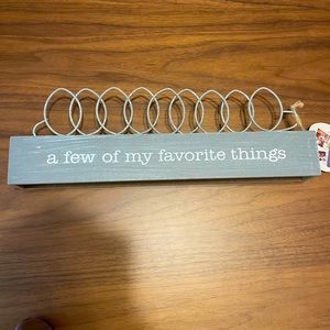 NWT “a few of my favorite things” decoration and photo holder